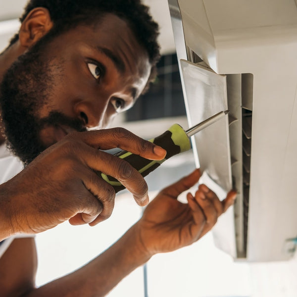 COFFRET TOURNEVIS LED PORTE-EMBOUT MAGNÉTIQUE TÉLESCOPIQUE (4)