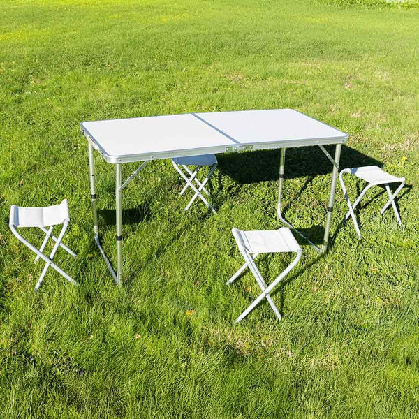 TABLE DE CAMPING PLIABLE AVEC 4 TABOURETS (2)